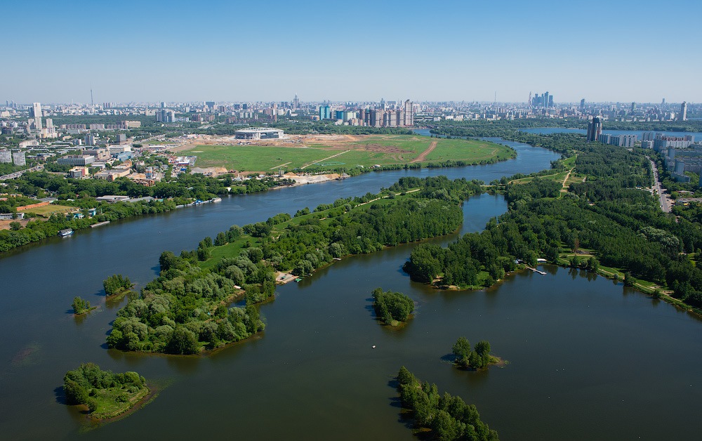 Речная прогулка на катере по Москве реке